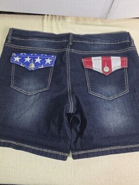 Lei Ashley Low Rise Bermuda Shorts Juniors 15 Dark Wash Denim Patriotic